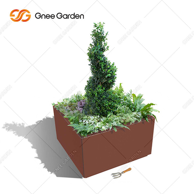 Metaal die Rusty Corten Steel Planter Box in het Openluchtterras buigen