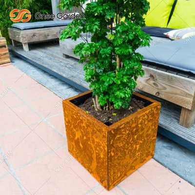 Eenvoudige van de het Metaalplanter van de Ontwerp Kleine Basis Openlucht Antieke de Installatiepot 30cm 40cm