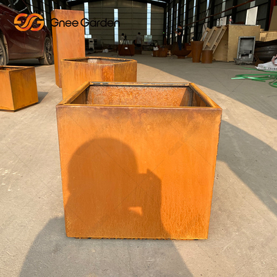 De Installatiepot van Rusty Metal Flower Planters Fabrication van het Cortenstaal