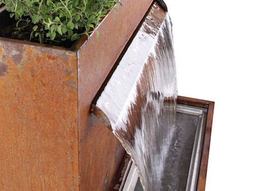 De multifunctionele Corten-Ornamenten van de het Metaaltuin van de Staalwaterval met Planter
