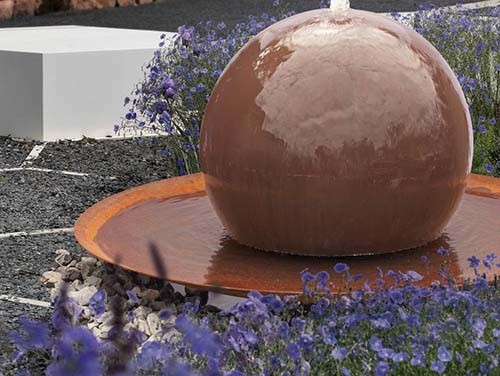 De openlucht Gevormde Waterval van Rusty Corten Steel Garden Fountain Bal