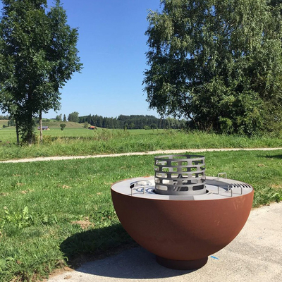 1000mm Openluchtcorten de Kuilbarbecue van de Staalbrand met Aangepaste Grillring