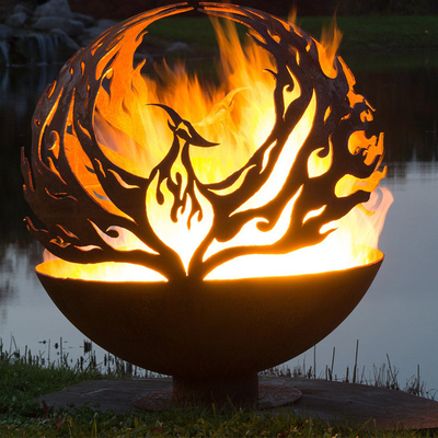 Het Patroonontwerp Rusty Outdoor Metal Fire Ball van Phoenix in Corten-Staal