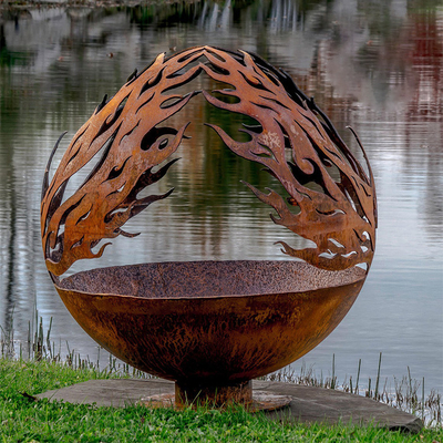 Het Patroonontwerp Rusty Outdoor Metal Fire Ball van Phoenix in Corten-Staal