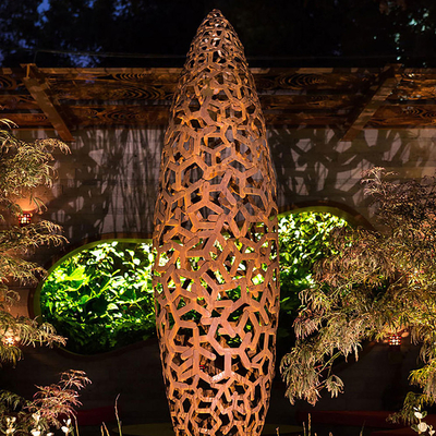 Westelijk Stijl Gebogen Corten-Staalbeeldhouwwerk in 220cm Hoogte