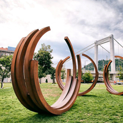 Moderne Abstracte van het het Staalbeeldhouwwerk van Ring Rustic Abstracte Corten Grote het Metaalstandbeelden