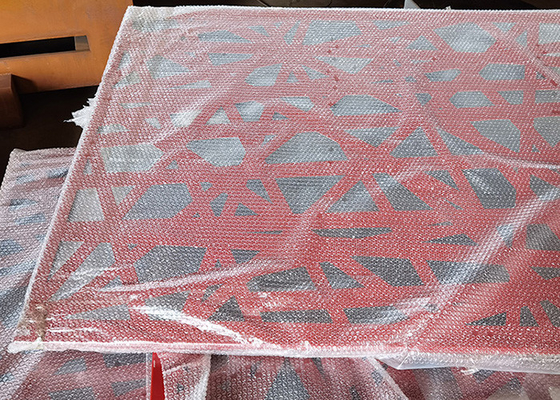 GN-SP-166 Laser die het Rode Geschilderde Comité van het Staalscherm met Geometrisch Patroon snijden