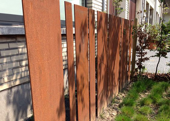 2m hoog tuincorten stalen omheiningspaneel exterieur ontwerp voor woningen