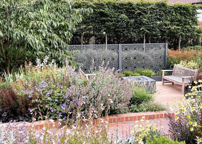 Comités van de aanpassings de Decoratieve Openluchttuin